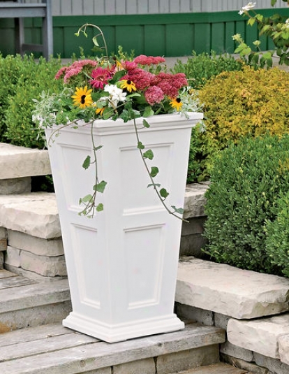 Fairfield Patio Planter