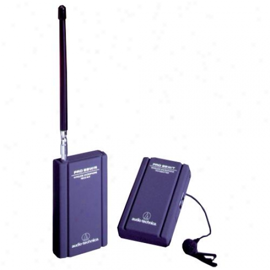 Audi0 Technica Pro88w-r35 Wireless Microphone System