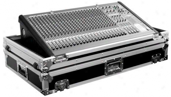 Marathon Pro Ma-m324w Mixing Console Case W/ Low Profile Wheels