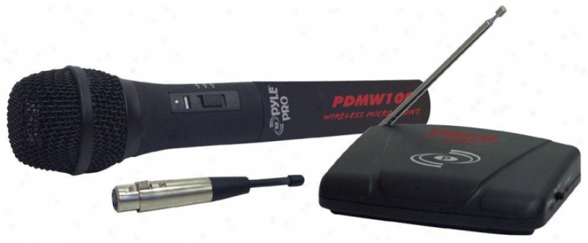 Pyle Dual Function Wireless/wired Microphone System