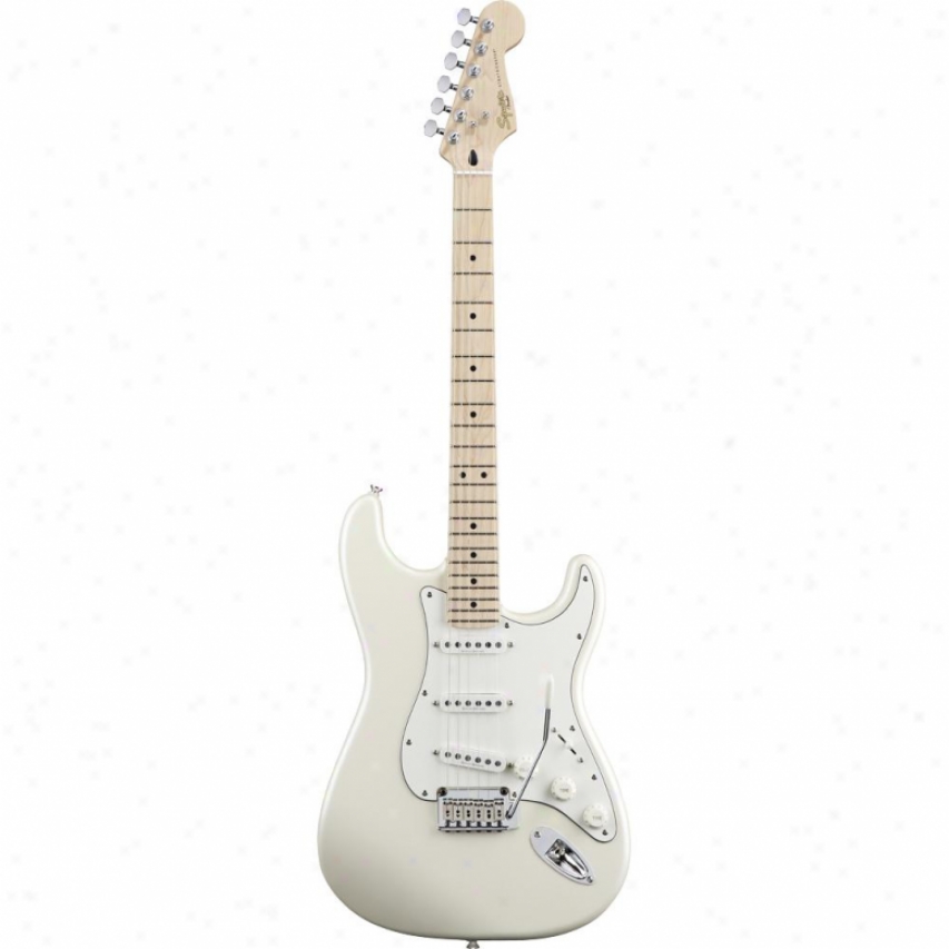 Squier&reg; Deluxe Stratocaster&reg; Guitar - Pearl White Metallic - 030-0500-52