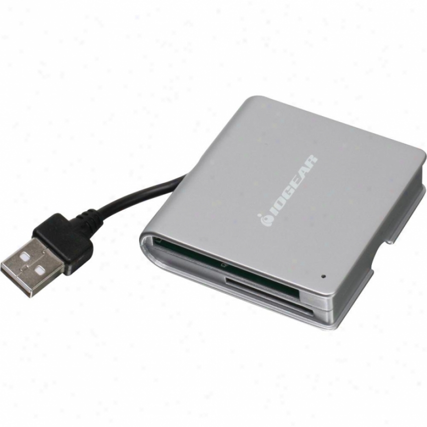 Iogear Gfr210 50-in1 Portable Memory Card Reader