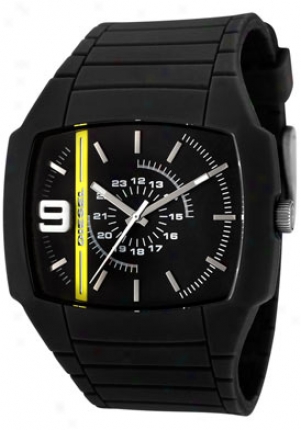 Diesel Men's Black Dial Black Silicone Dz1322