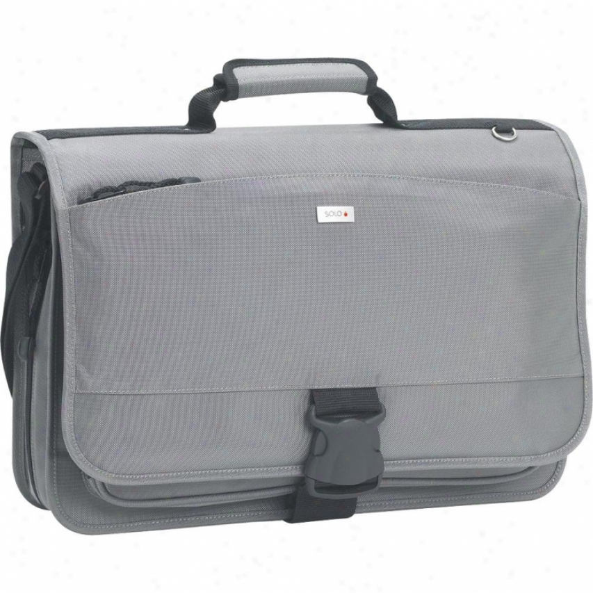 Solo 15.4" Nylon Messenger Bag Grey