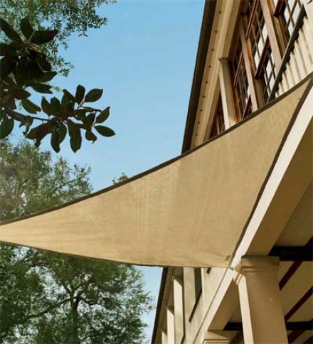 16'5" Fade-resistant Sunblocking Triangle Shade Glide