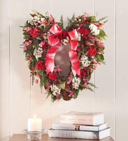 16" Hand-crafted Heart-shaped Dried Floral Garland In Two Sizes