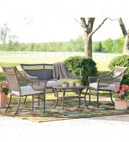 4-piece Brown Wicker And Cast Aluminum Exterior Furniture Sey With Seat Cushions