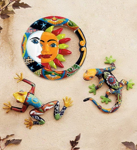 Hand-crafted Painted And Glazed Ceramic Talavera Gecko Wall Art