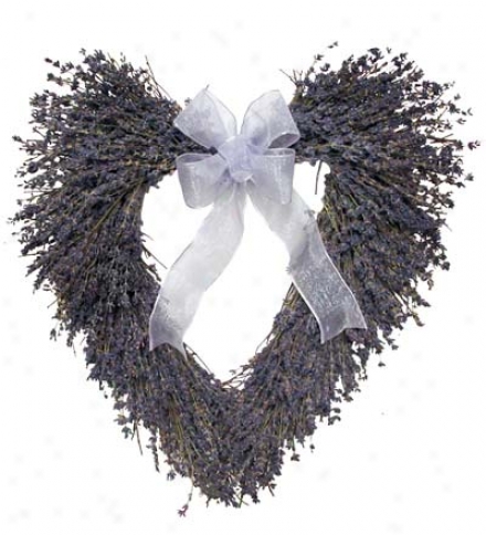 Handcrafted 16" Heart-shaped English Lavender Garland With Ribbon