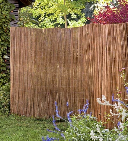 Lightweight, Weather-resistant Tapl Spanish Willow Screen9'9"l X 5'h