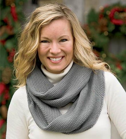 Machine-washable Circle-knit Acrylic Infinity Scarf