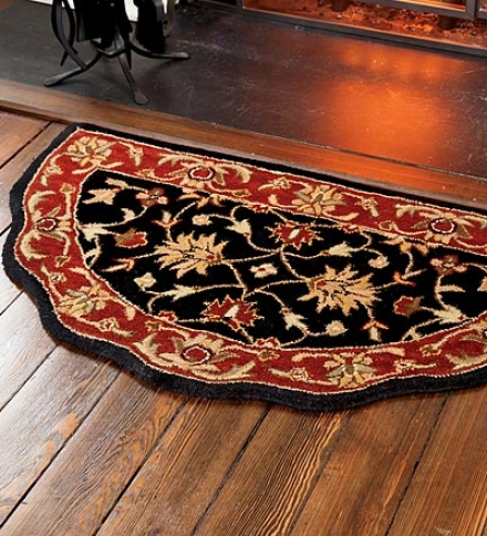 Scalloped Wool Hearthstone Rug