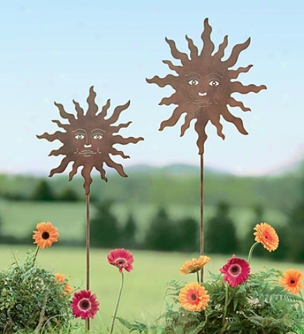 Set Of 2 Rusted-finish Metal Smiling Sun Garden Stakes