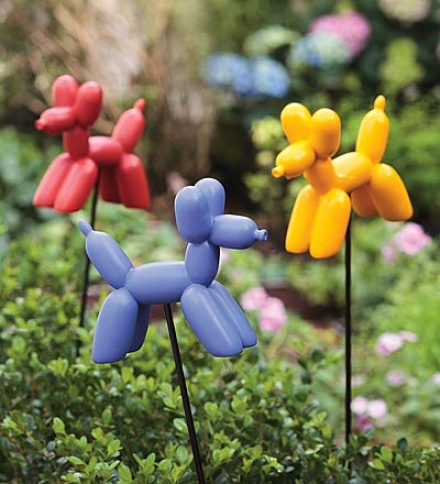 Set Of 3 Balloon Dog Resin Garden Stakes