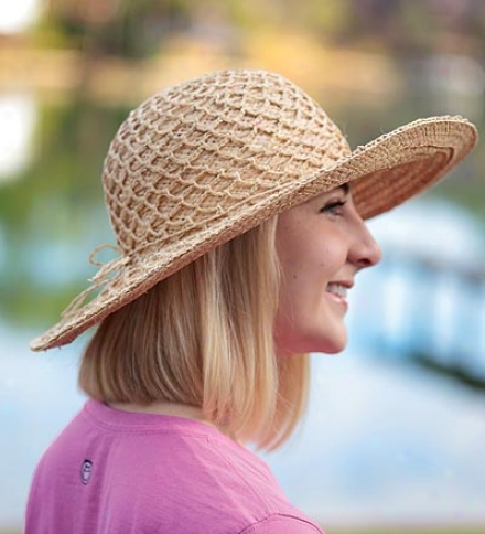 Women&#39;s Natural Raffia Straw Hat With Wide Brim