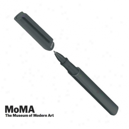 Moma Triangle Pen