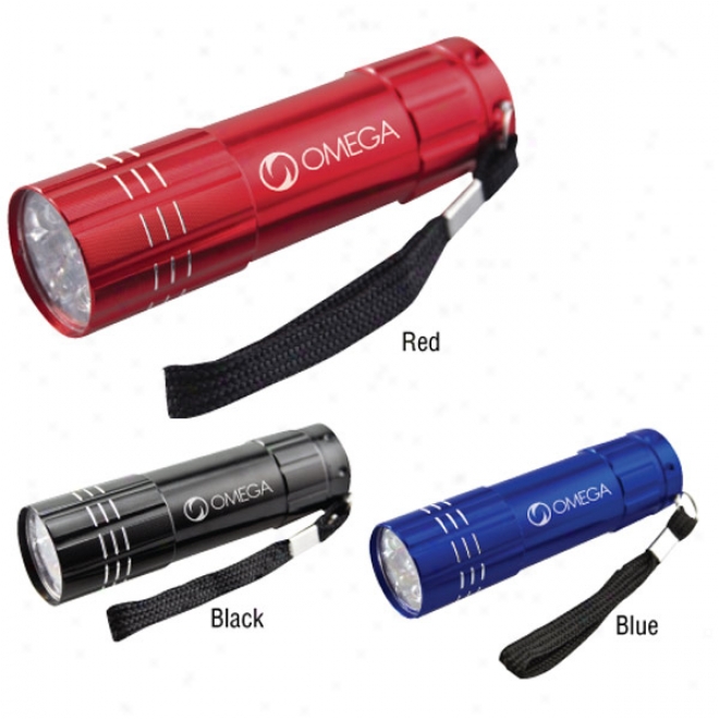 Recon 9-led Flashlight