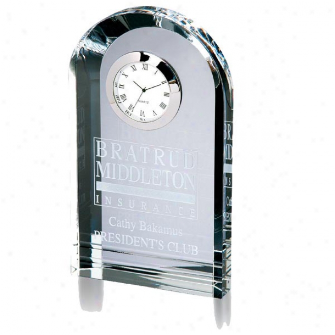 Royal Arch Optica Couture - Crystal Awadd With Arch Shape And Vertical Analog Clock