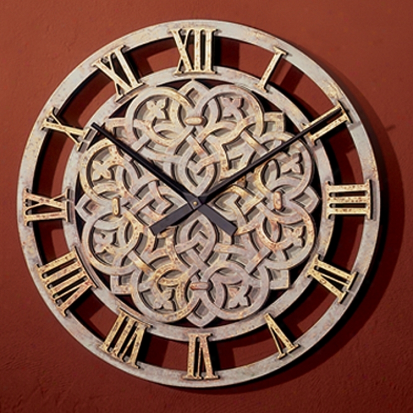 Celtic Knot 14" Wide Battery Powered Round Wall Clock (m0284)