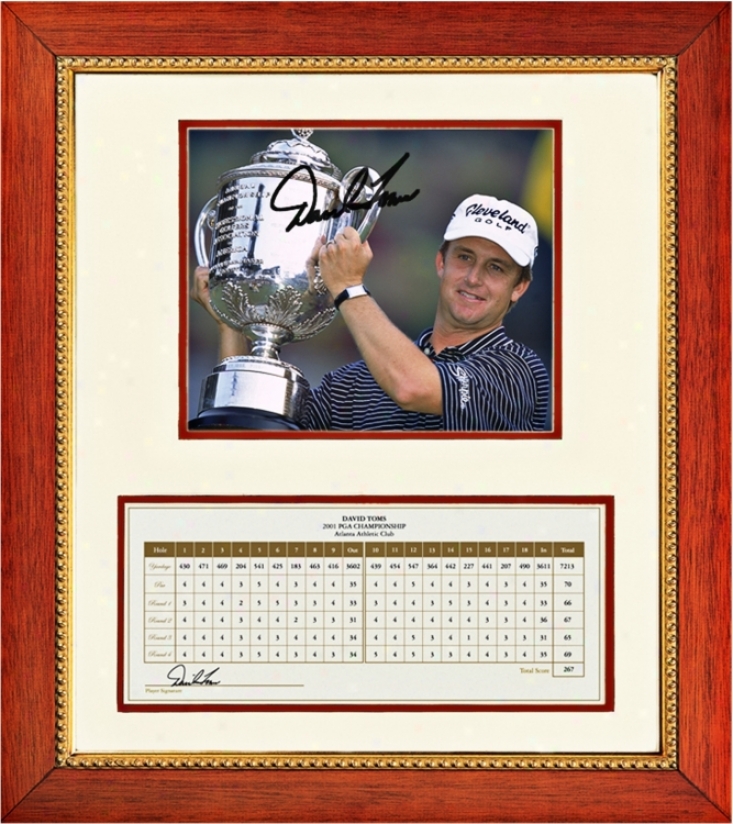 David Toms And Trophy With Scorecard Autographed Golf Photo (f3492)