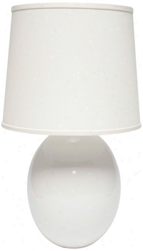 Haeger Potteries White Ceramic Egg Table Lamp (p1923)