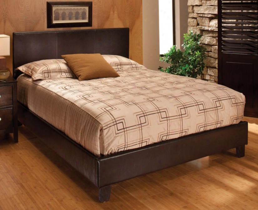 Hillsdale Harbortown Brown Bed (queen) (t4232)