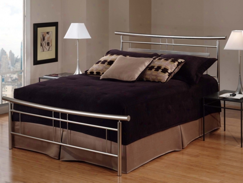 Hillsdale Soho Bruzhed Nickel Bed (king) (t43343)