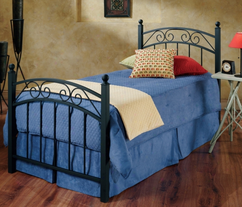 Hillsdale Willow Textured Black Bed (twin) (t4408)