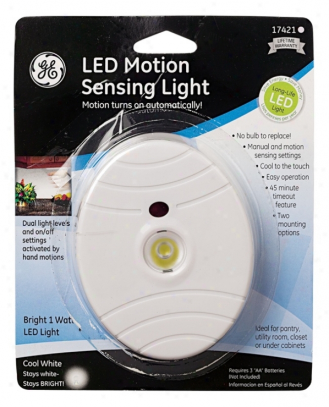 Led Motion Sensing White Finish Wall Mountable Light (62957)