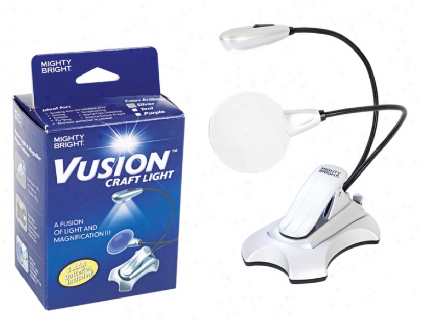 Wonderful Bright Vhsion Magnifier And Craft Light (08118)