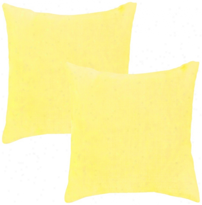 Set Of 2 Sunbeam Yellow Outdoor Accent Pillows (w6233)