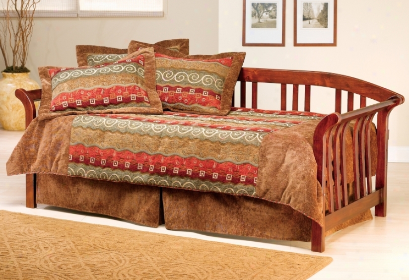 Solid Pine Brown Cherry Finish Sleigh Daybed (h4613)
