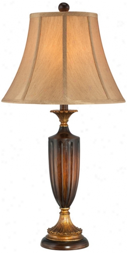 Tradktional Brass Fluted Table Lamp (t5767)