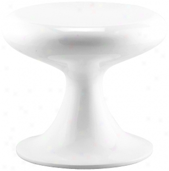 White Mushroom Stool (g4042)