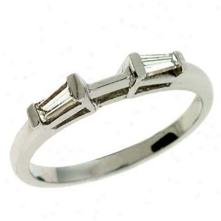 14k White 0.25 Ct Diamond Band Ring