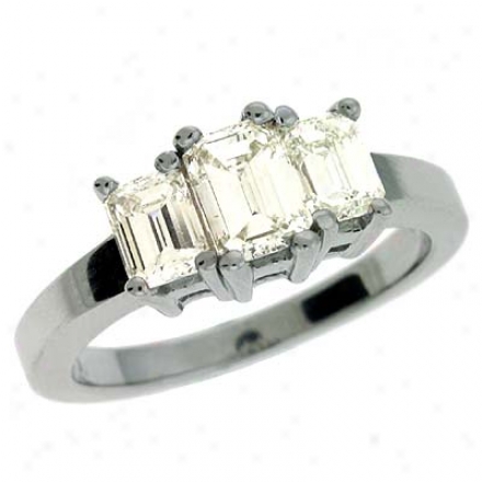 14k White 3 Stone 1.6 Ct Diamond Ring