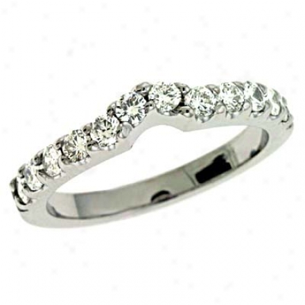 14k White Curved Design 0.64 Ct Duamond Band Ring