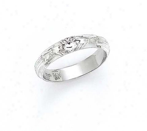 14k Pale Ladies Claddagh Circle