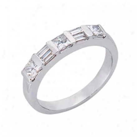 14k White Princess Cut 0.85 Ct Diamond Band Ring