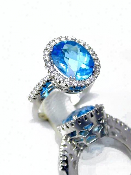 Bold Elegant Blue Topaz & Diamond Resonance