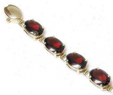 Oval Garnet Line Bracelet