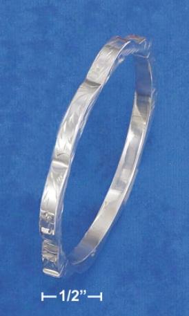 Ss 5mm Wide Hinged Etched Bangle Bracelet Scallo0ed Edges