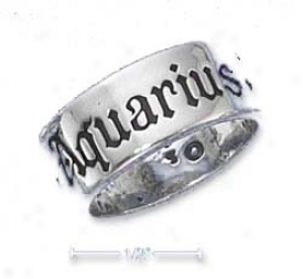 Sterling Silver 7mm Antiqued Aquarius Zodiac Band Ring