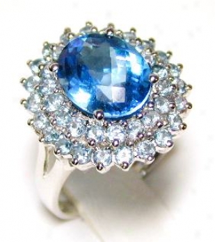 Stunning Livid Topaz Coktail Ring