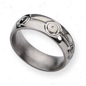 Titanium Circle Design 7mm Polished Band Ring - Size 9.5