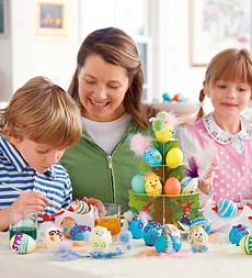 Deluxe Family Crafty Egg-decorating Kit