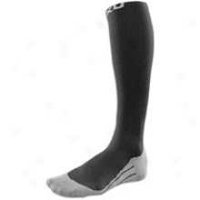 2xu Performance Compression Socks - Mens - Black/grey