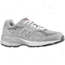 New Balance 990 - Womens - Grey