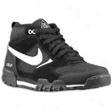 Nike Acg Pyroclast Mid - Mens - Black/white