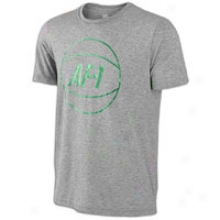 Nike Af1 Ball Crew S/s T-shirt - Mens - Grey Heather/lush Green